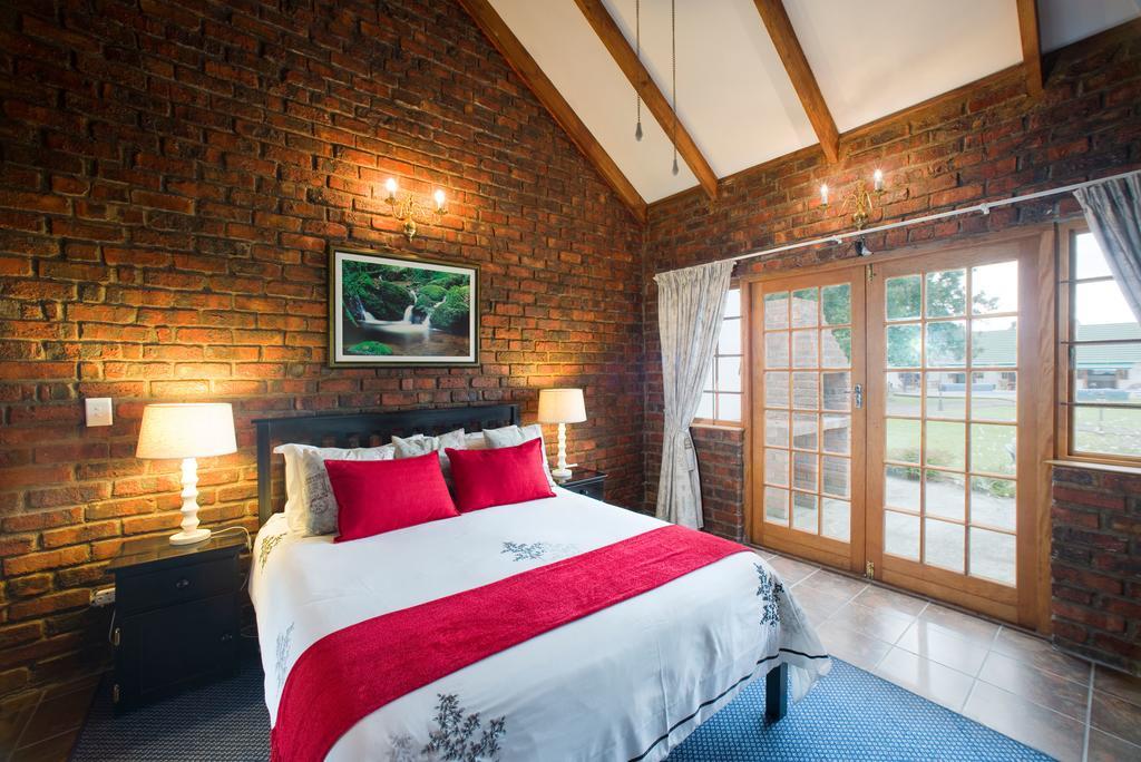 Swallows Nest Country Cottages Stormsrivier Exteriér fotografie